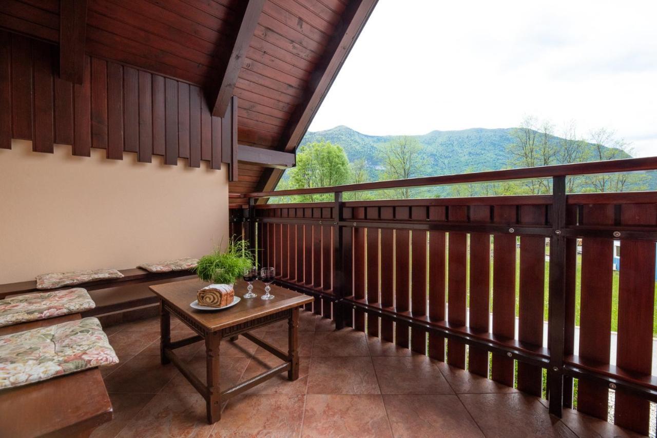 Holiday Apartment Pika Bovec Exteriör bild